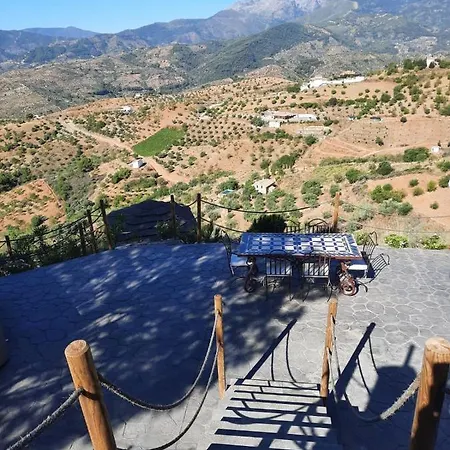 Гостьовий будинок Casa Eden - Mountain View, Infinity Pool *