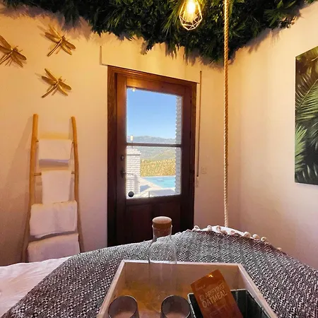 Casa Eden - Mountain View, Infinity Pool Гостьовий будинок *